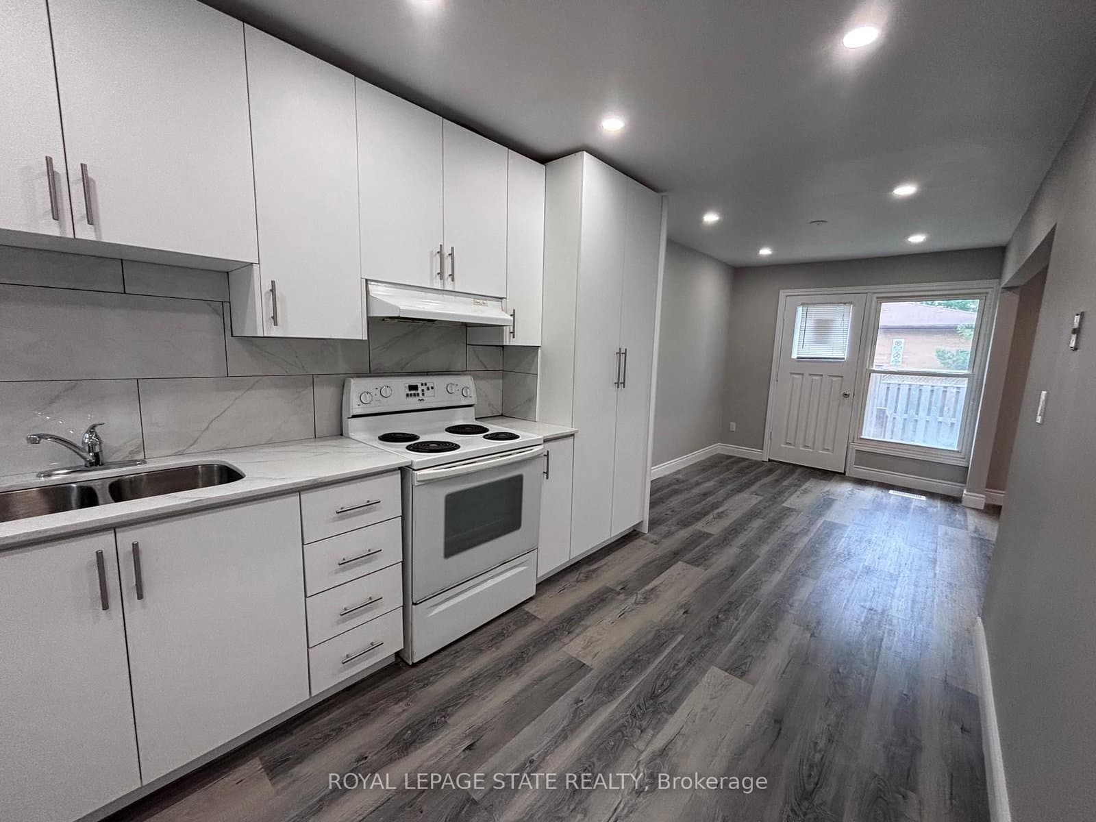 153 Limeridge Road W, Unit 4 thumbnail 6
