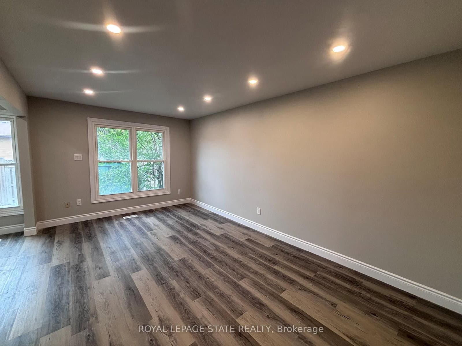 153 Limeridge Road W, Unit 4 thumbnail 8
