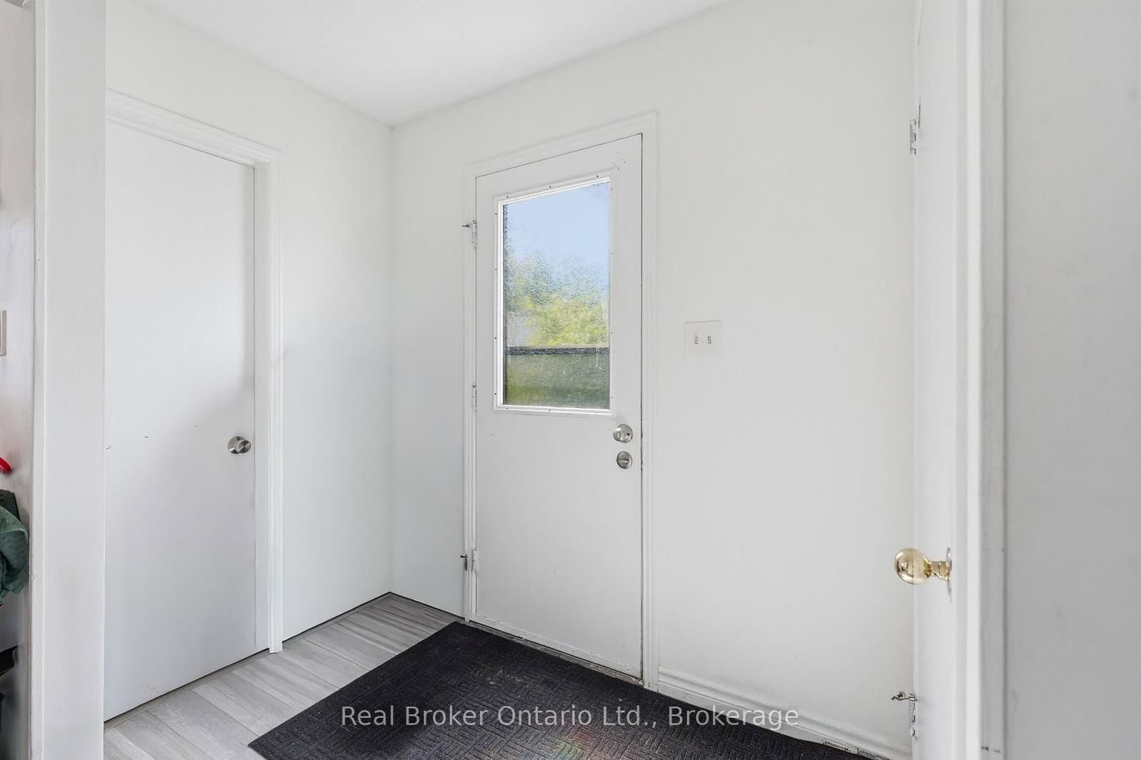 126 Dinison Crescent thumbnail 14