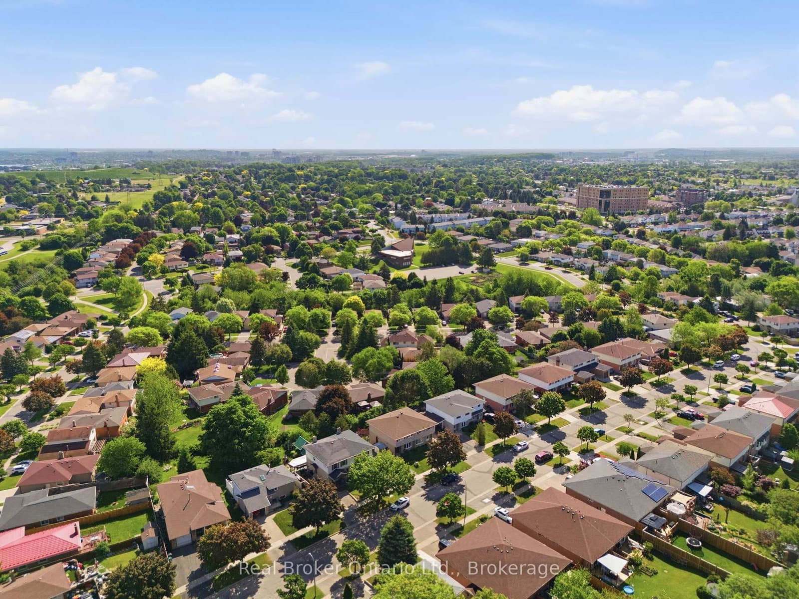 126 Dinison Crescent thumbnail 25