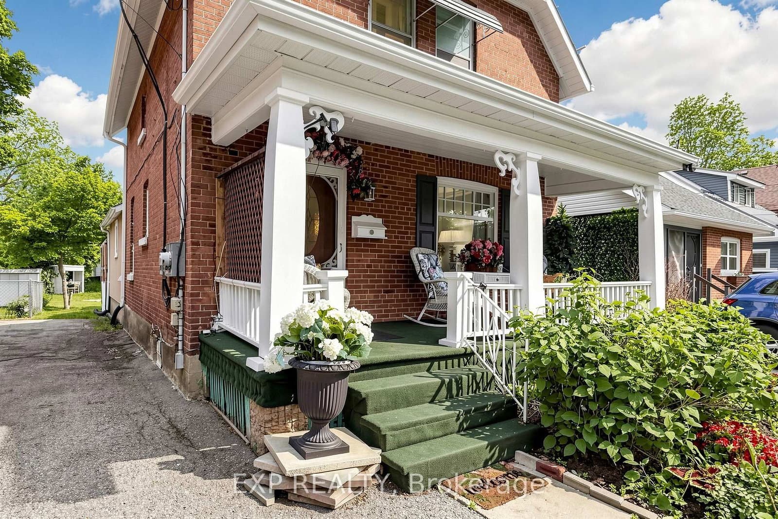 28 Simcoe Street thumbnail 4