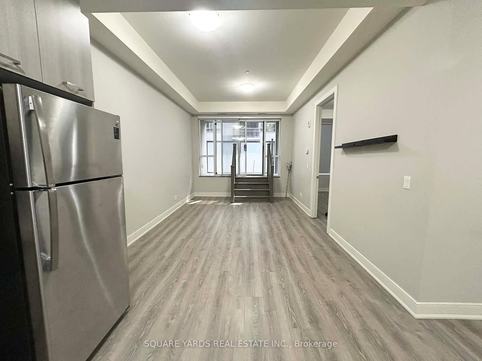 150 Main Street W, Unit 313 thumbnail 3