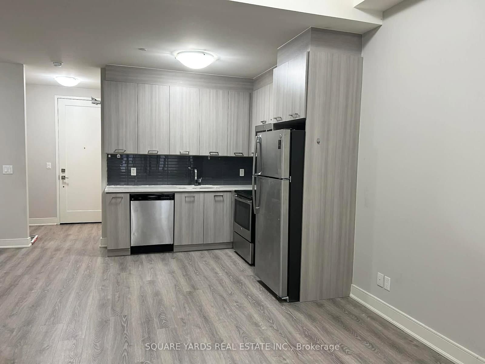 150 Main Street W, Unit 313 thumbnail 8