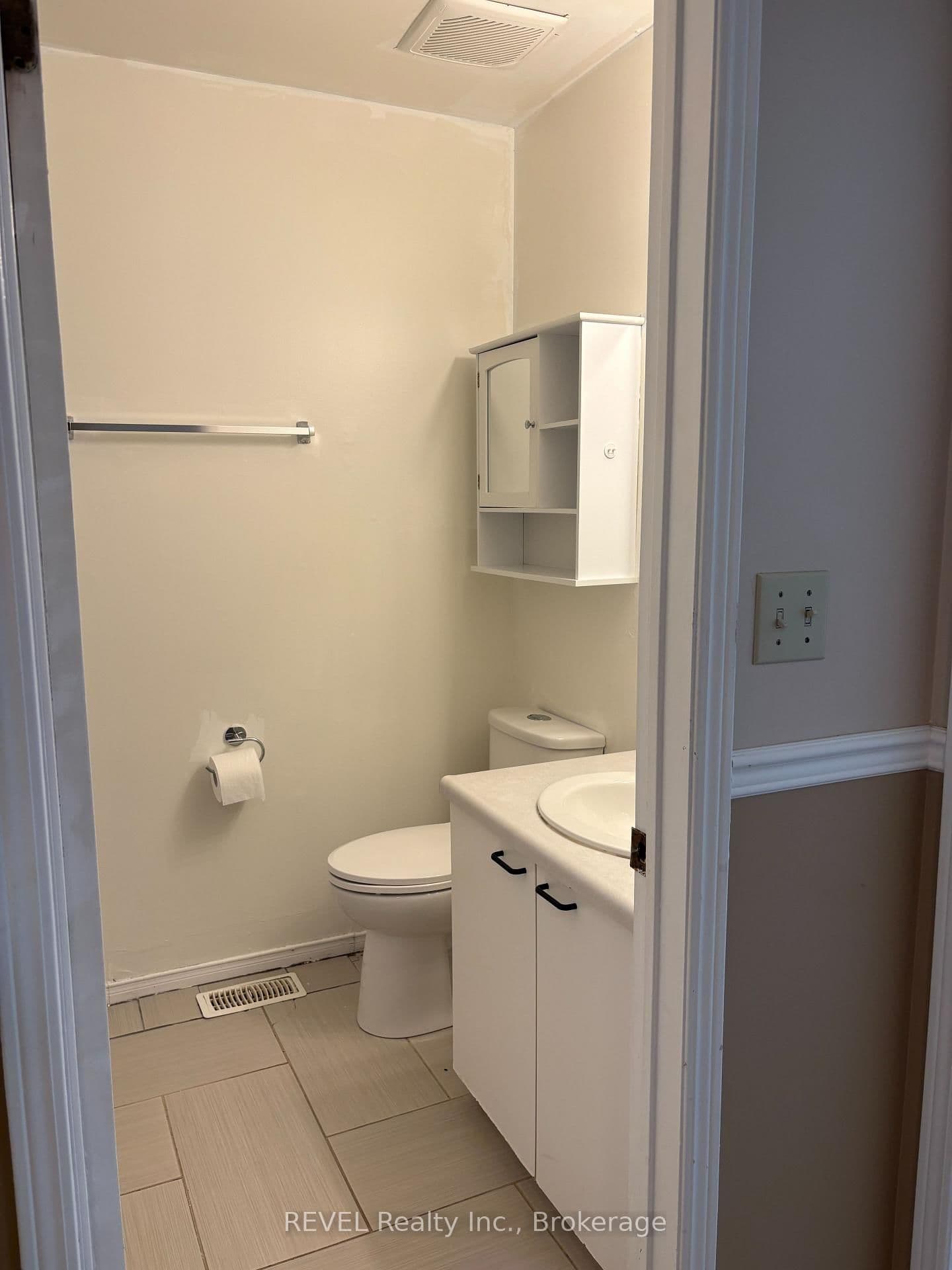 65 Dorchester Boulevard, Unit 74 thumbnail 11