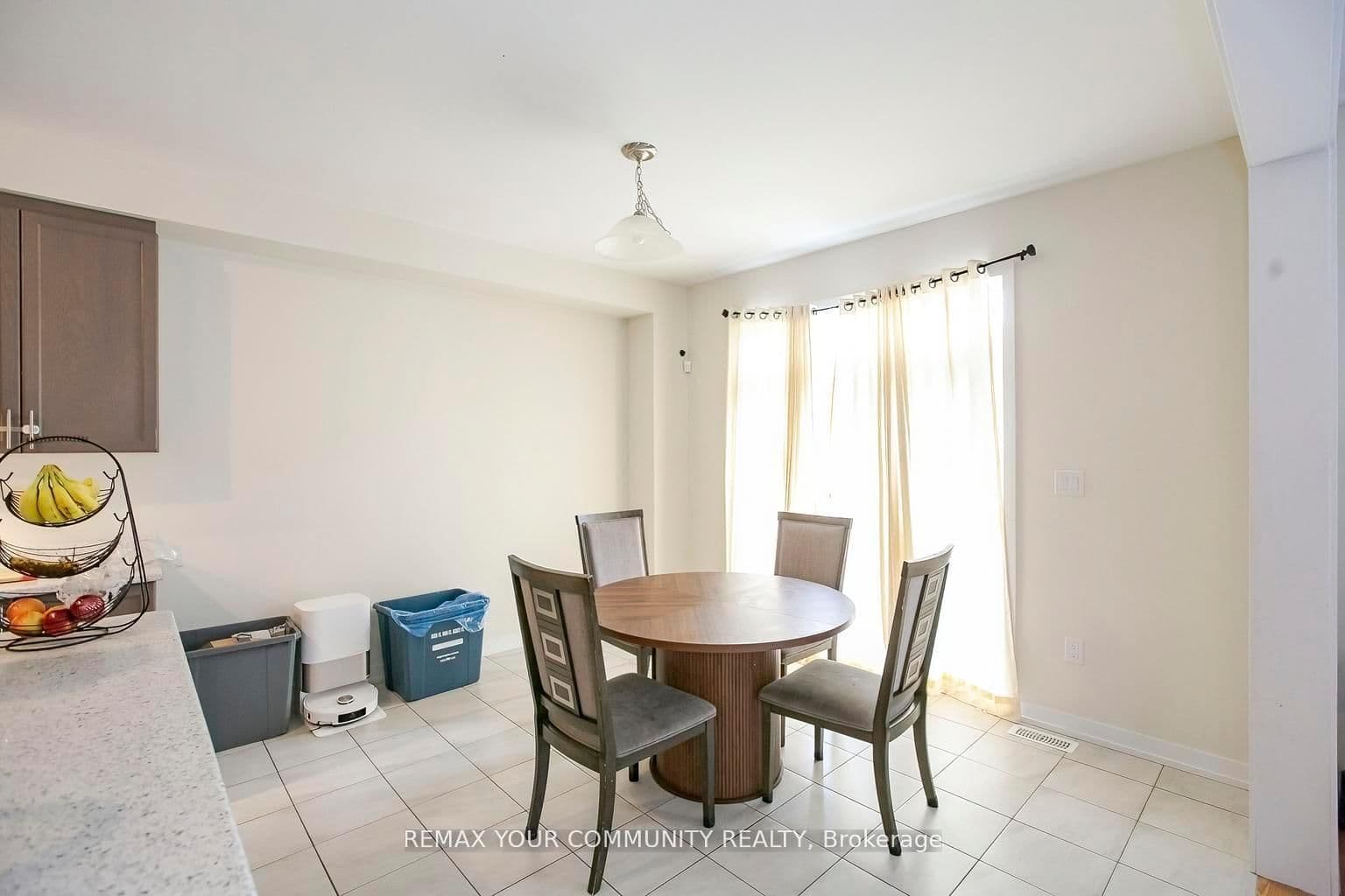 106 Higgins Avenue thumbnail 16