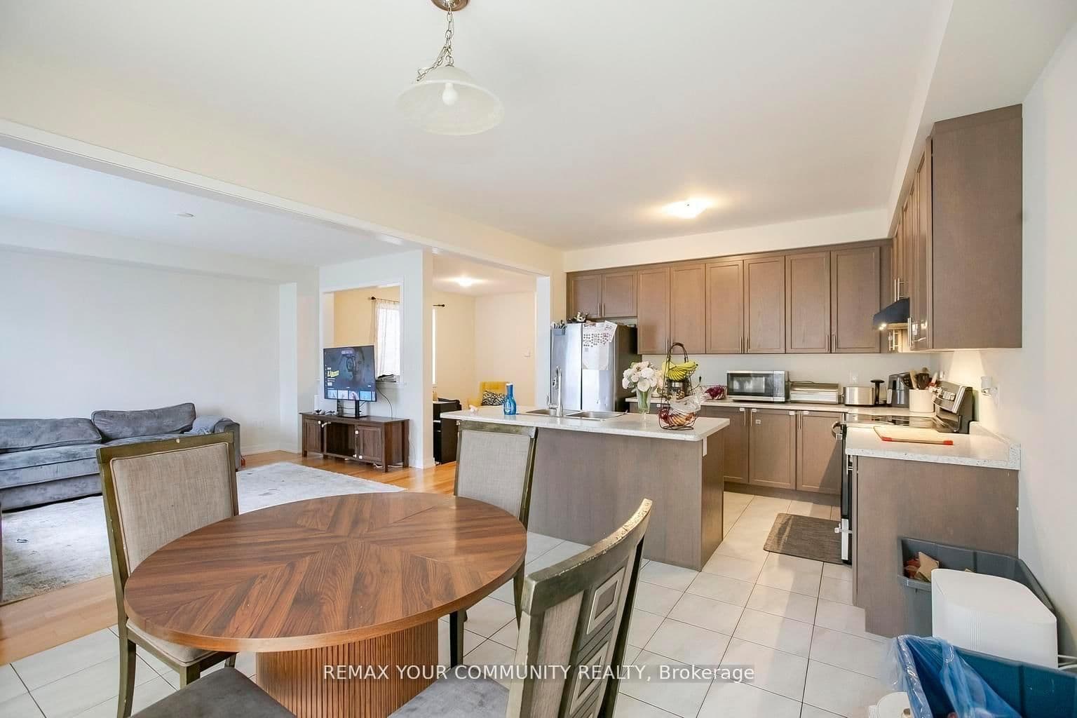106 Higgins Avenue thumbnail 18