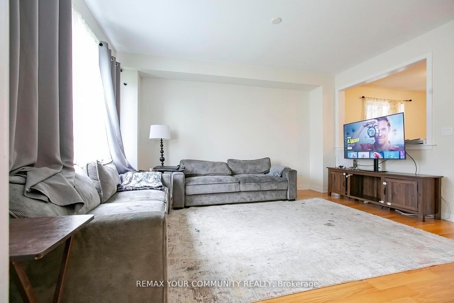 106 Higgins Avenue thumbnail 36