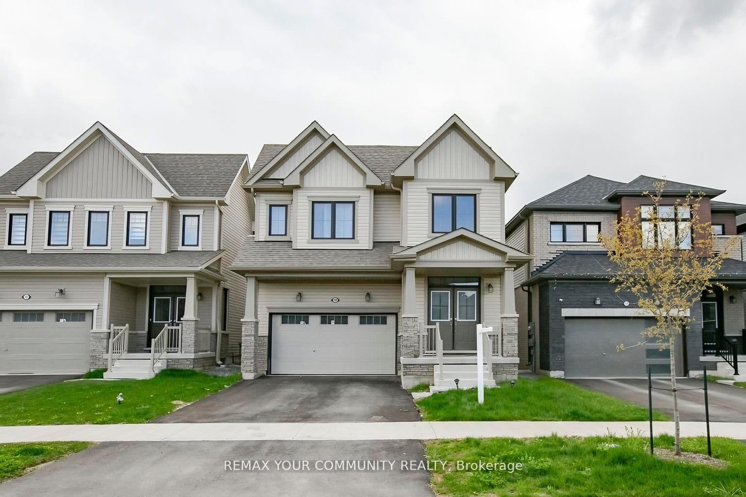106 Higgins Avenue thumbnail 4