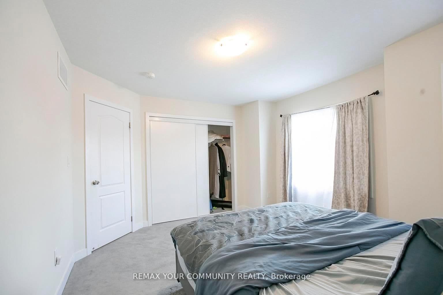 106 Higgins Avenue thumbnail 44