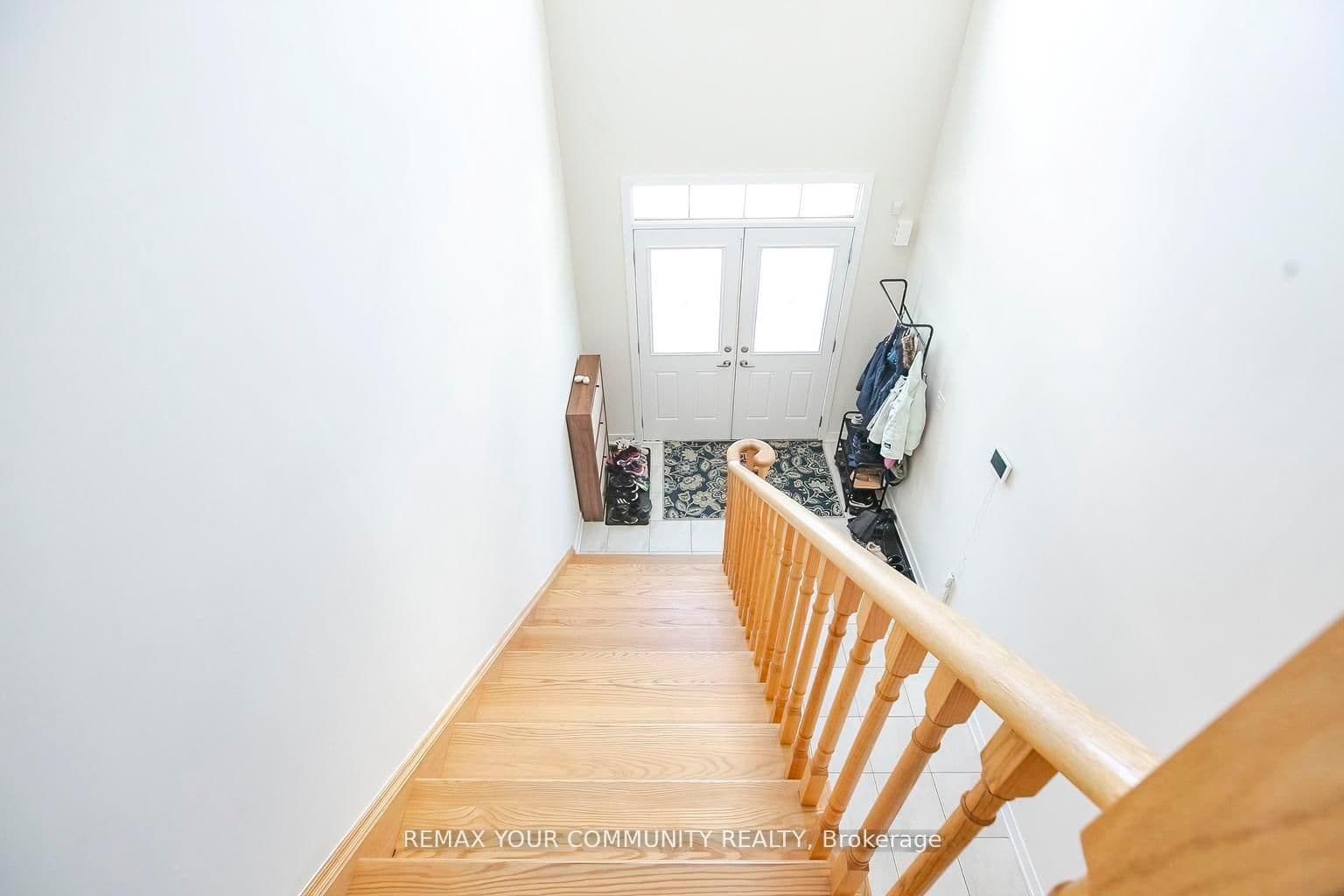 106 Higgins Avenue thumbnail 47