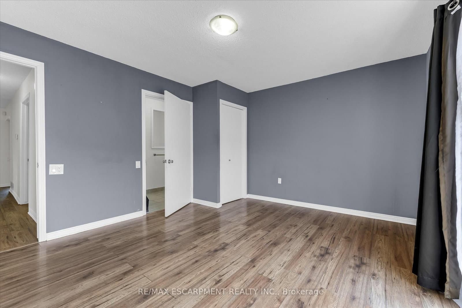 261 LIMERIDGE Road W thumbnail 14