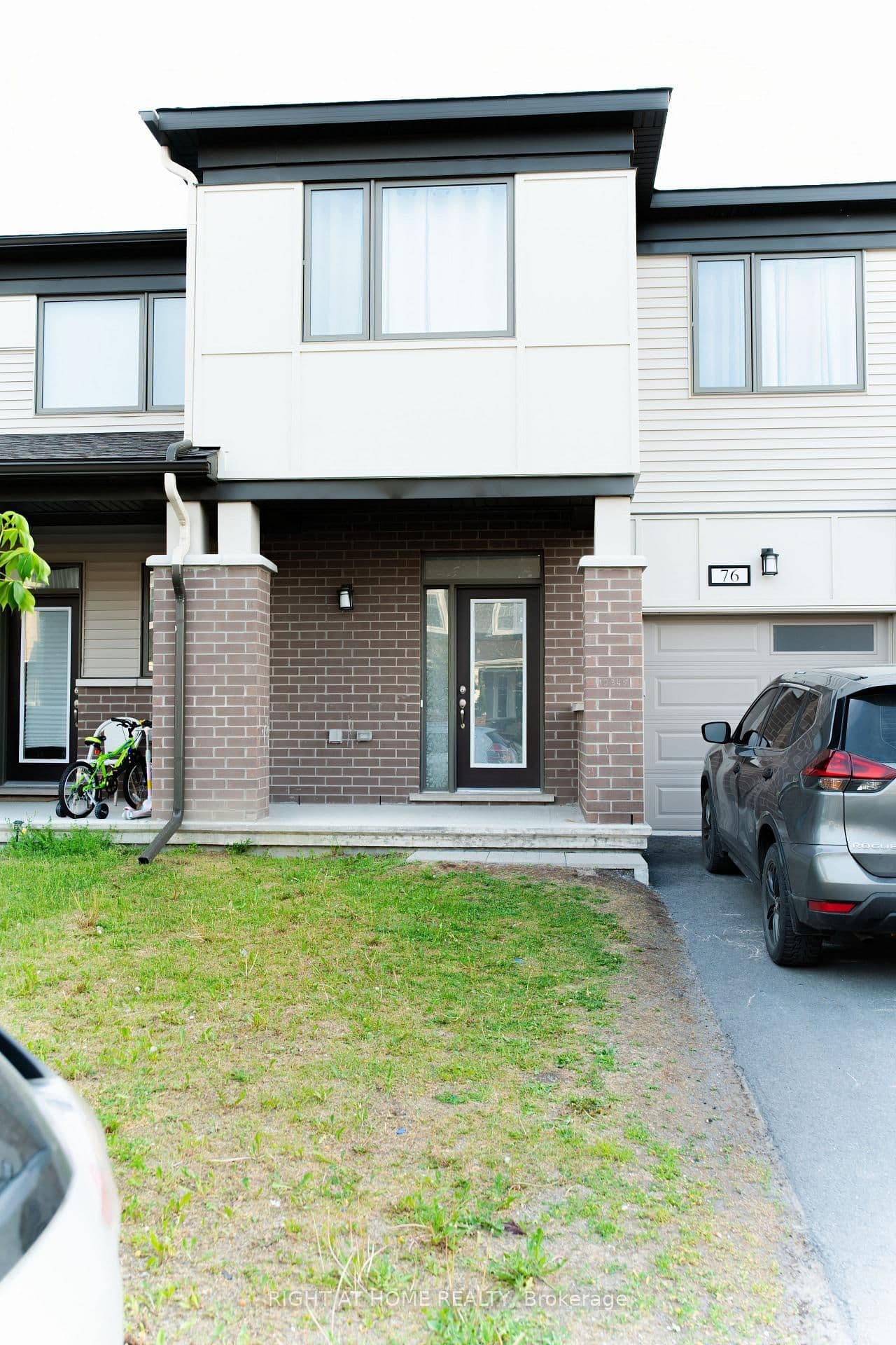 76 Kindred Row - Image 1