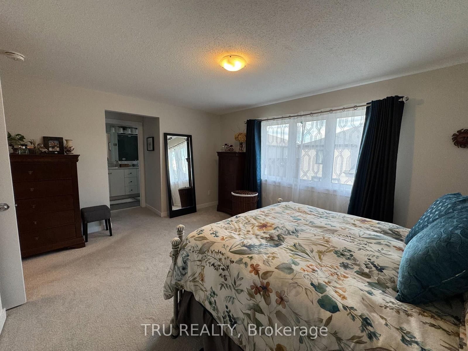 802 SENDERO Way thumbnail 11