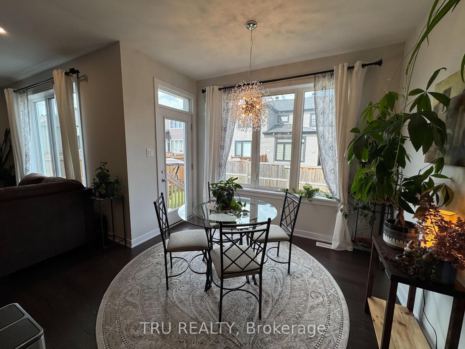 802 SENDERO Way thumbnail 6