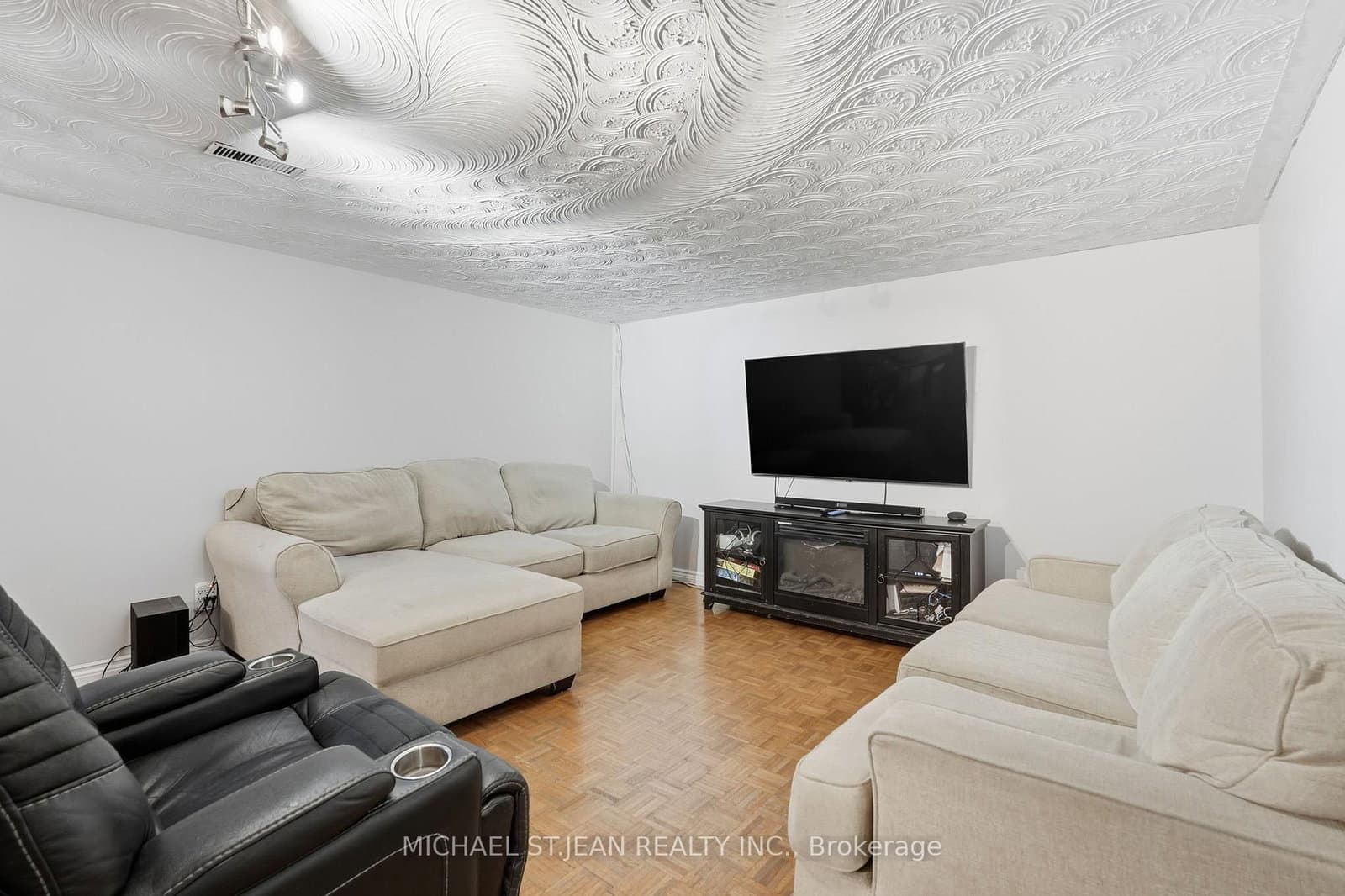 20 Nelligan Place thumbnail 36