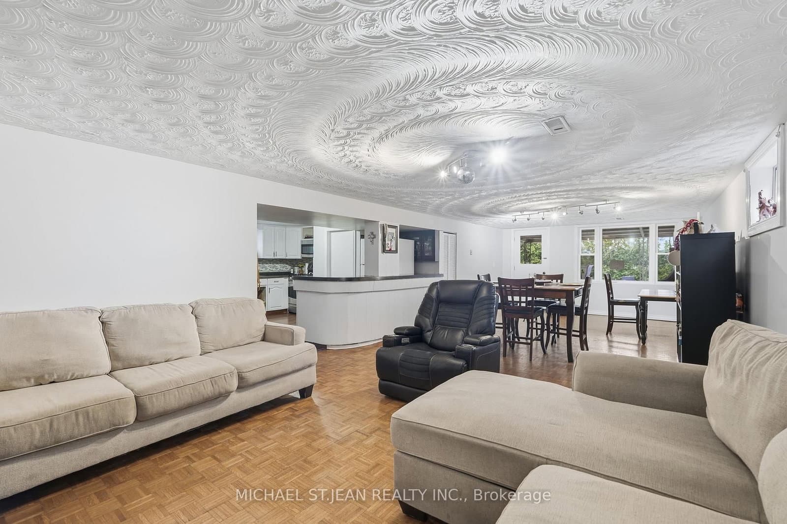 20 Nelligan Place thumbnail 37