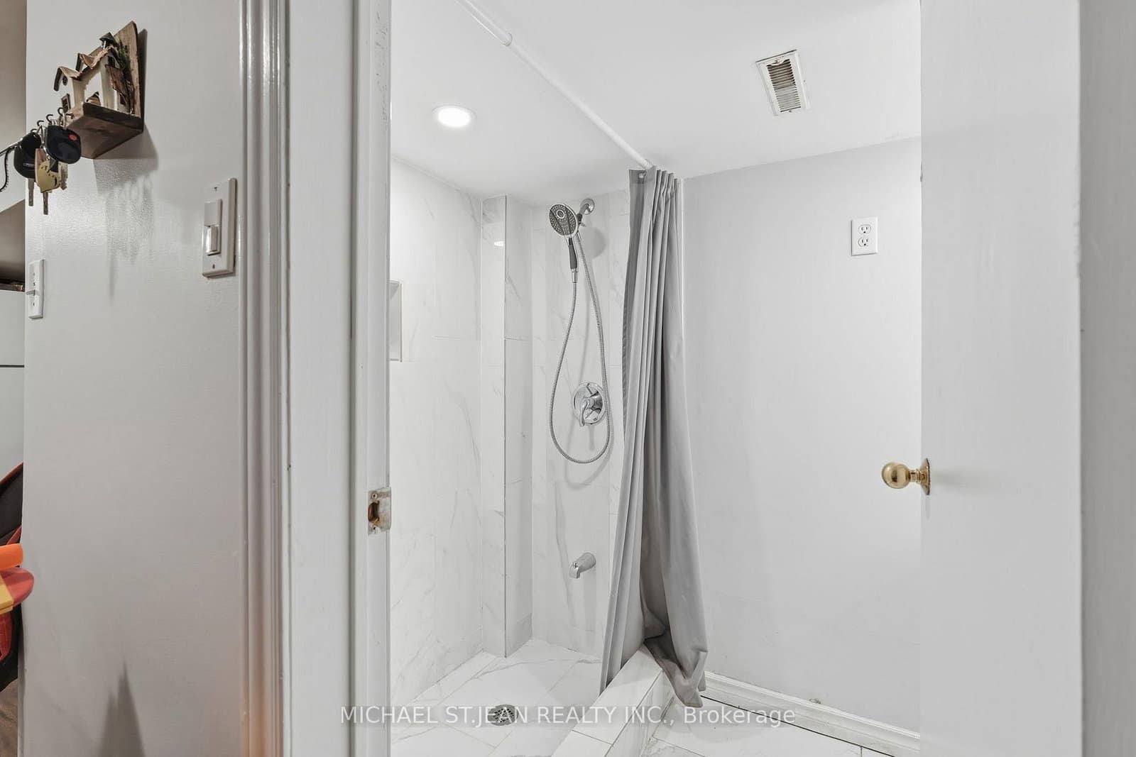 20 Nelligan Place thumbnail 42
