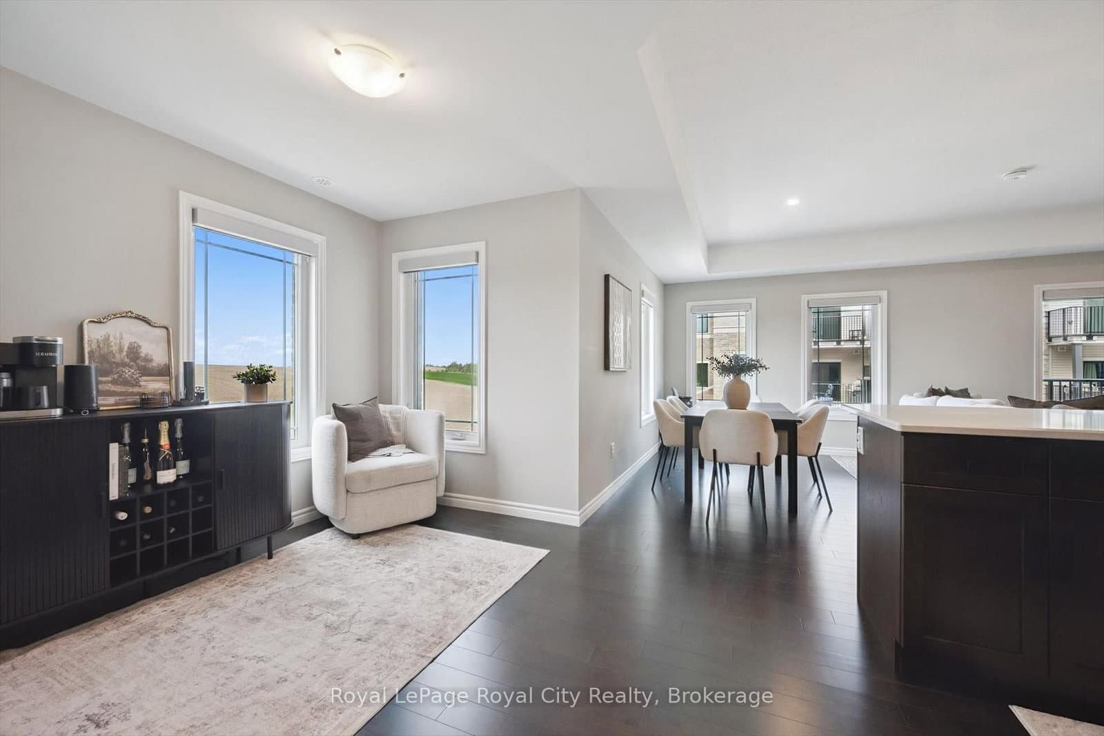 107 WESTRA Drive, Unit 58 thumbnail 11