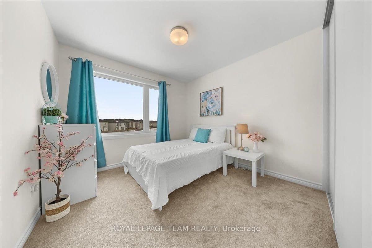290 Turnbuckle Crescent thumbnail 23