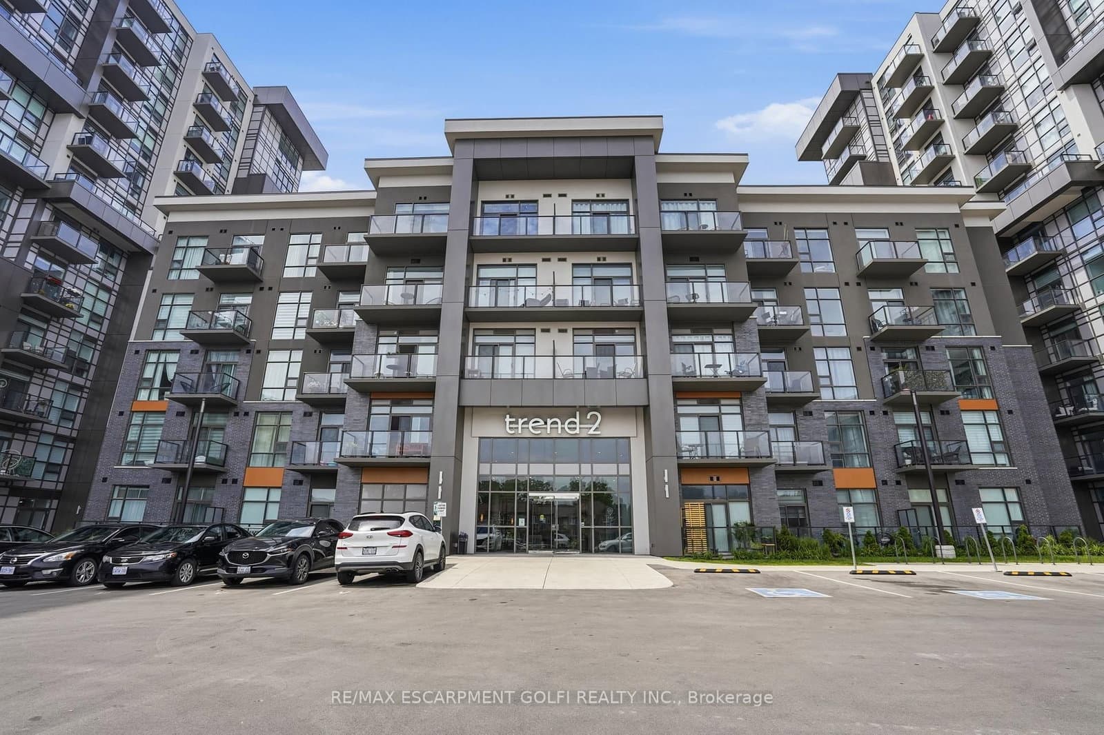 460 Dundas Street E, Unit 1008 - Image 1