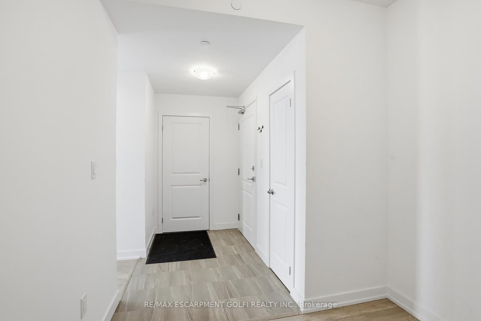 460 Dundas Street E, Unit 1008 thumbnail 7