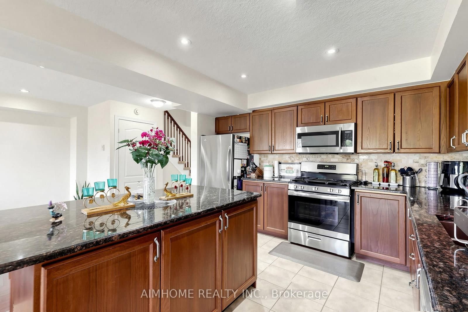205 Huck Crescent thumbnail 11