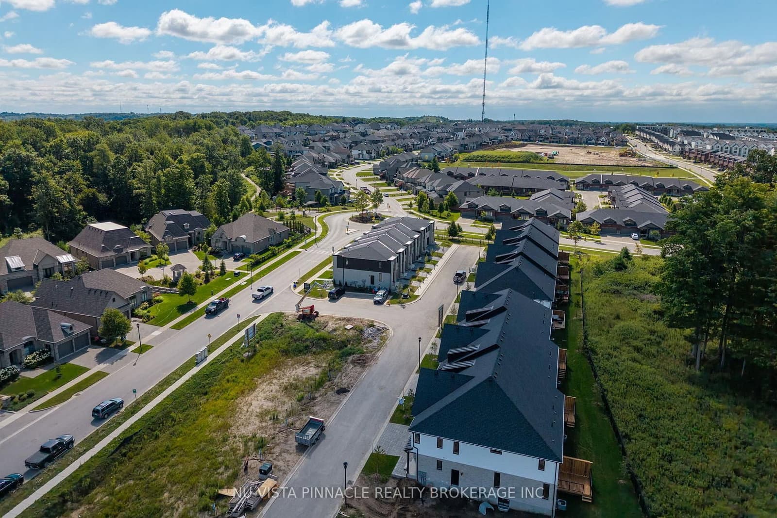 1175 RIVERBEND Road, Unit 22 thumbnail 2