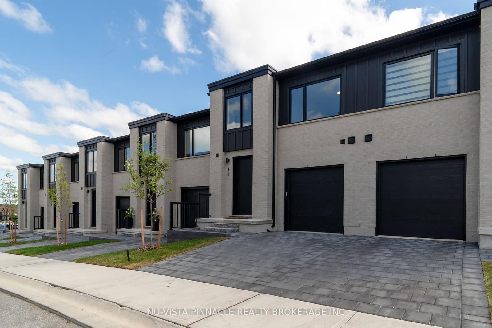 1175 RIVERBEND Road, Unit 22 thumbnail 4