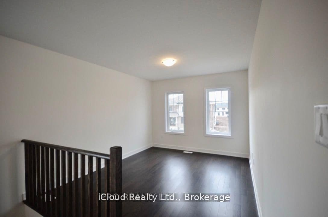 166 Aviron Crescent thumbnail 16