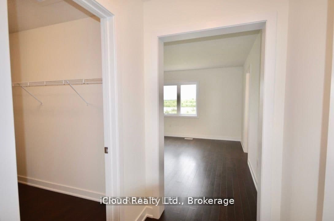 166 Aviron Crescent thumbnail 32