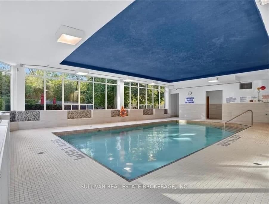 3227 King Street E, Unit 702 thumbnail 22