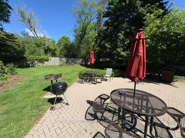 3227 King Street E, Unit 702 thumbnail 26