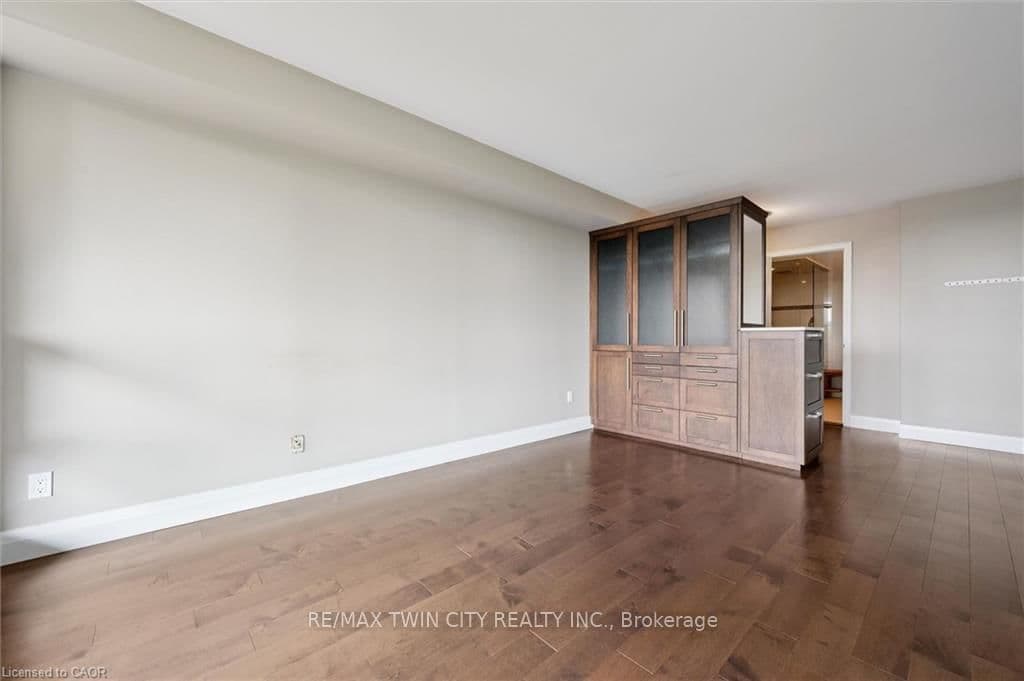 6 Willow Street, Unit 602 thumbnail 26