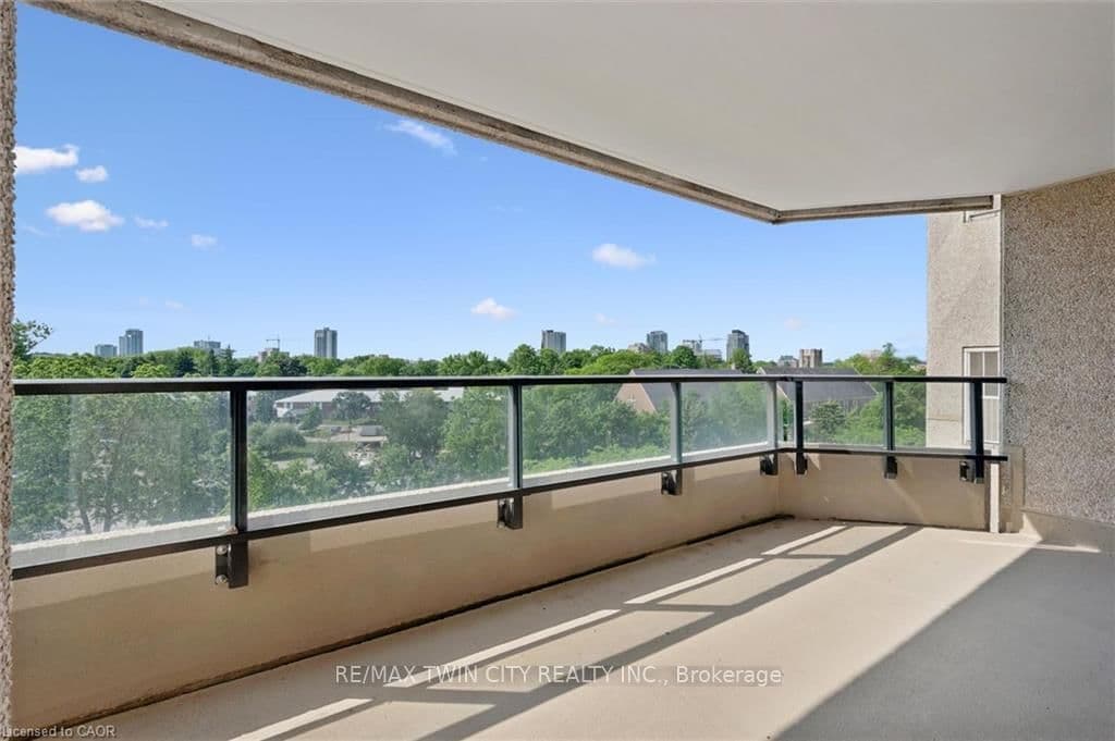 6 Willow Street, Unit 602 thumbnail 33