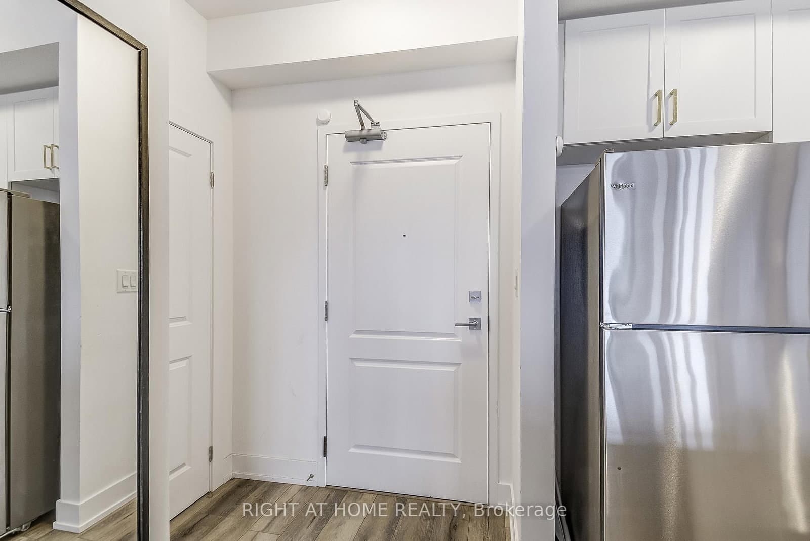 470 Dundas Street E, Unit 604 thumbnail 13