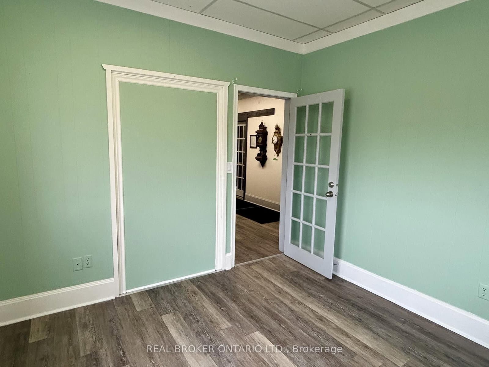49 Manitoba Street, Unit M3 thumbnail 3