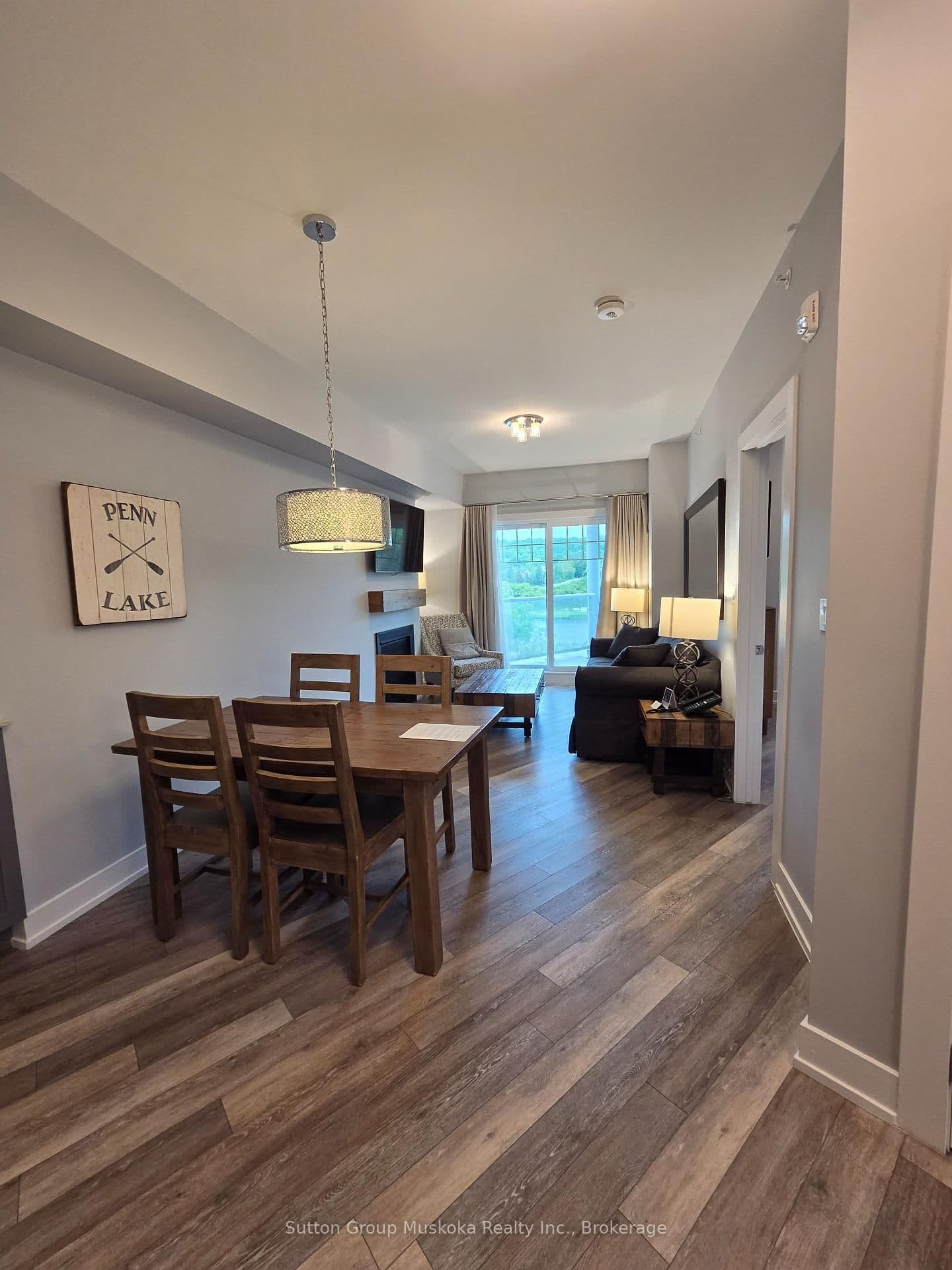 25 Pen Lake Point Road, Unit 208 thumbnail 2