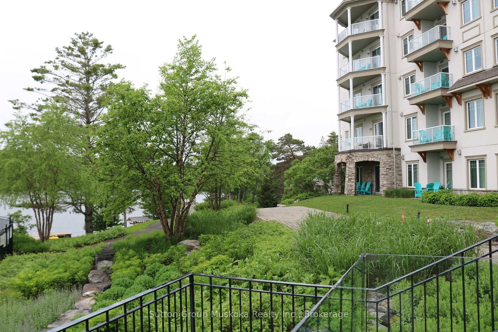 25 Pen Lake Point Road, Unit 208 thumbnail 25