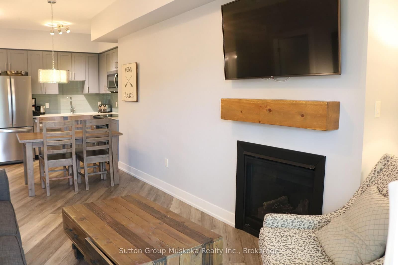 25 Pen Lake Point Road, Unit 208 thumbnail 3