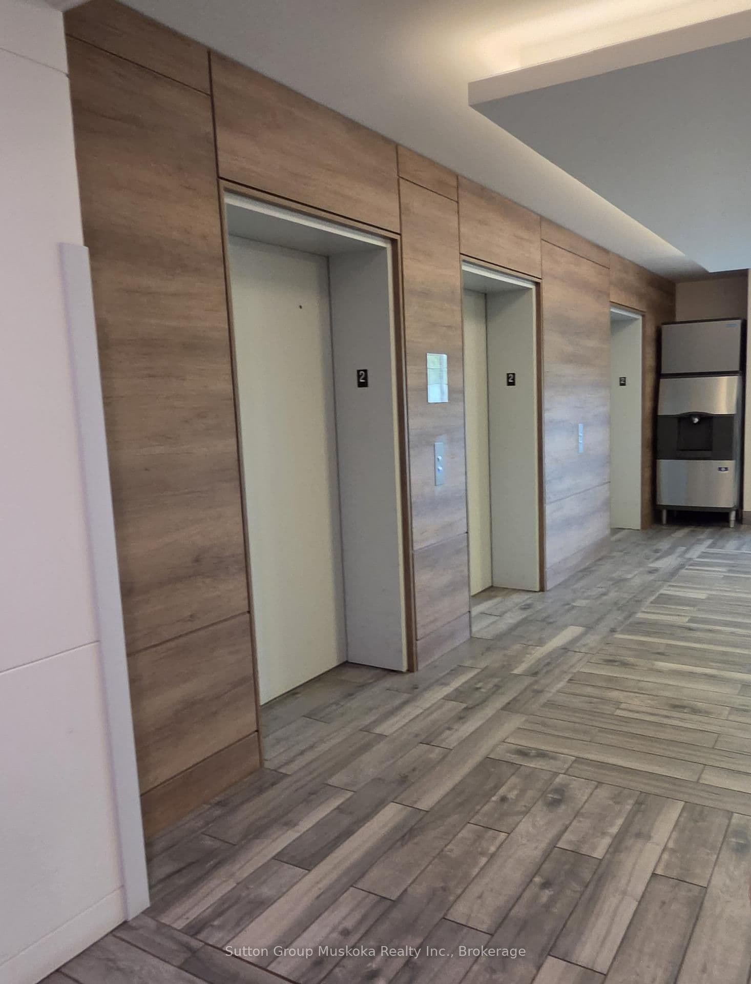 25 Pen Lake Point Road, Unit 208 thumbnail 32