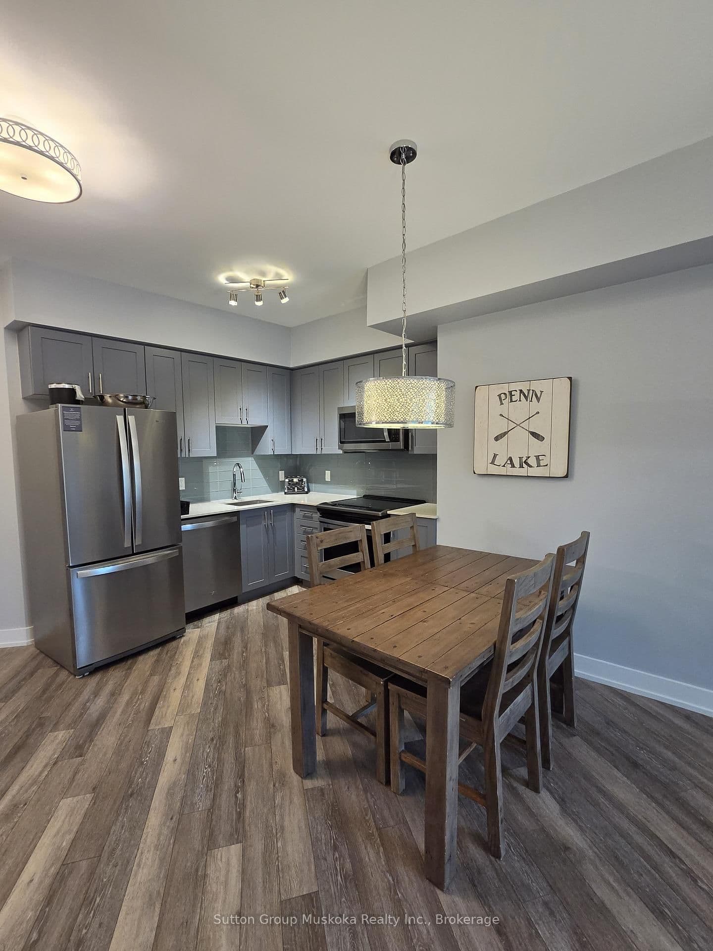 25 Pen Lake Point Road, Unit 208 thumbnail 4