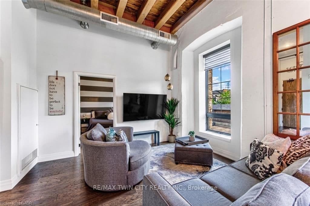 19 GUELPH Avenue, Unit 201 thumbnail 12