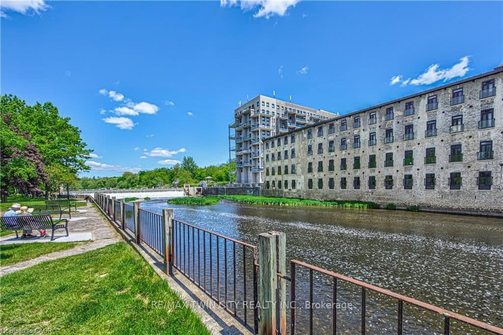 19 GUELPH Avenue, Unit 201 thumbnail 41