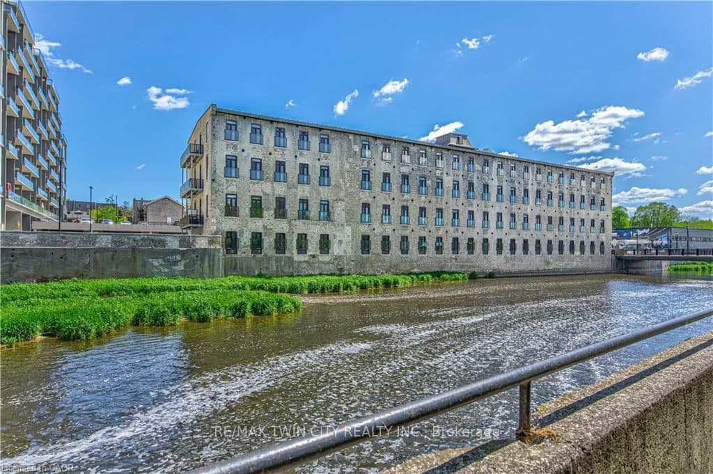 19 GUELPH Avenue, Unit 201 thumbnail 42