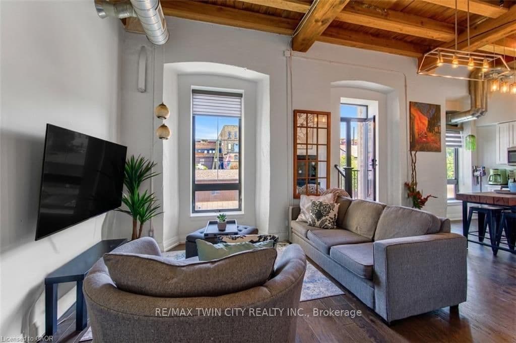19 GUELPH Avenue, Unit 201 thumbnail 9