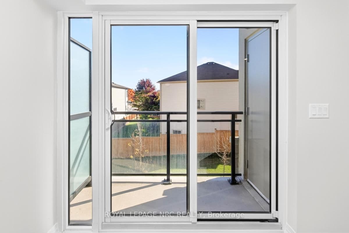 50 HERRICK Avenue, Unit LP20 thumbnail 16