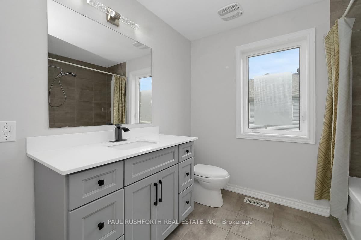 305 Lamarche Avenue thumbnail 17