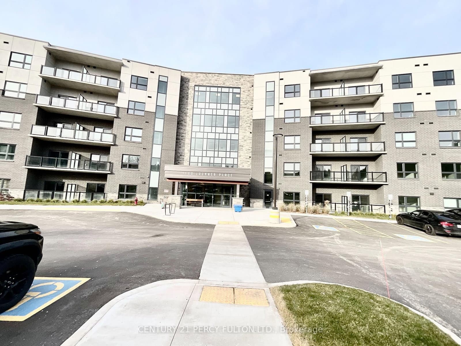 1100 Lackner Place, Unit 303 thumbnail 18