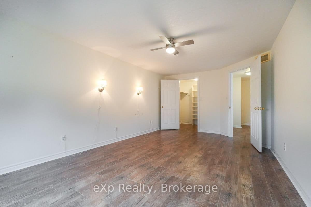 123 Church Street N, Unit 3 thumbnail 28