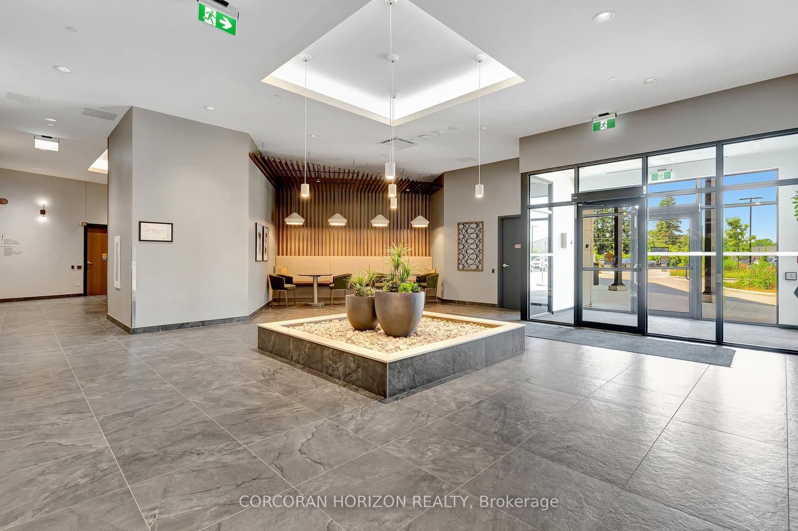 525 New Dundee Road, Unit 413 thumbnail 7